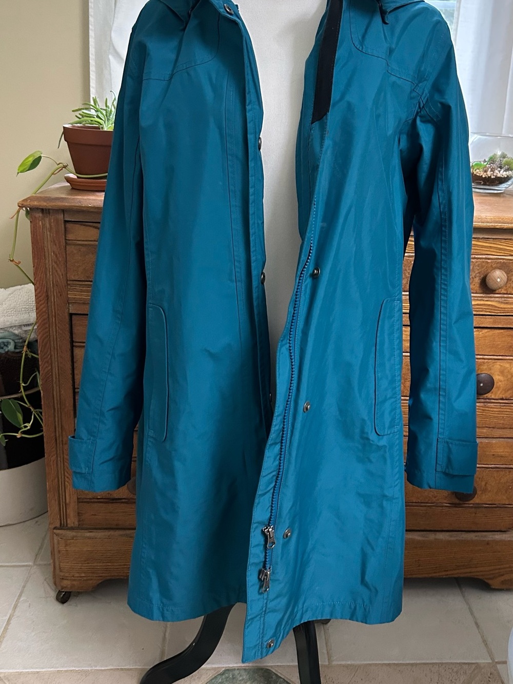 LL Bean Teal Long Women's Raincoat Jacket size Medium